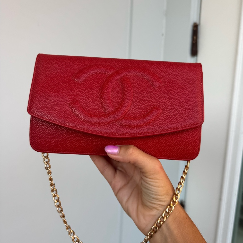 Vintage Chanel Red Caviar Leather Clutch Authentic, with Aftermarket Chain - Picture 5 of 14